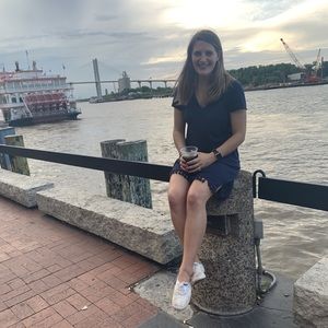 Meet your Posher, Ainslee